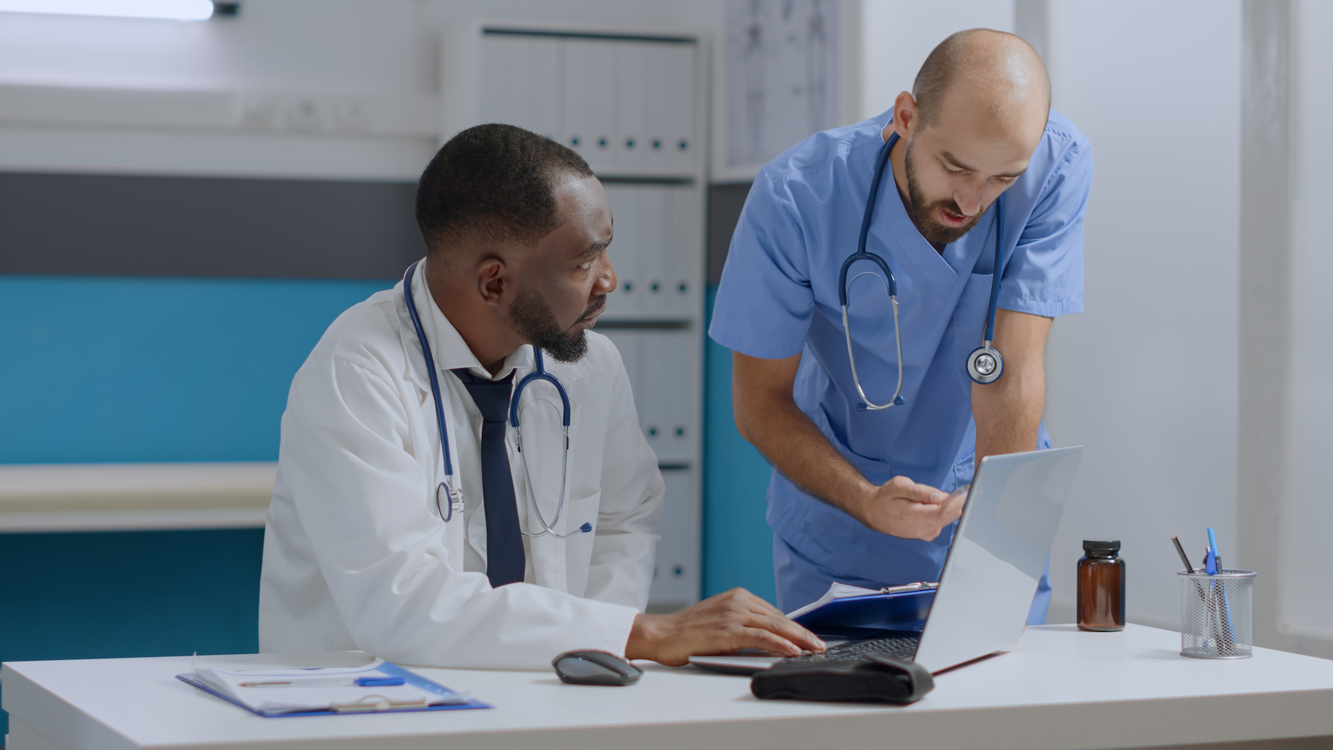 Doctor Using Translator Protranslating – Protranslating: Professional Translation, Localization ...